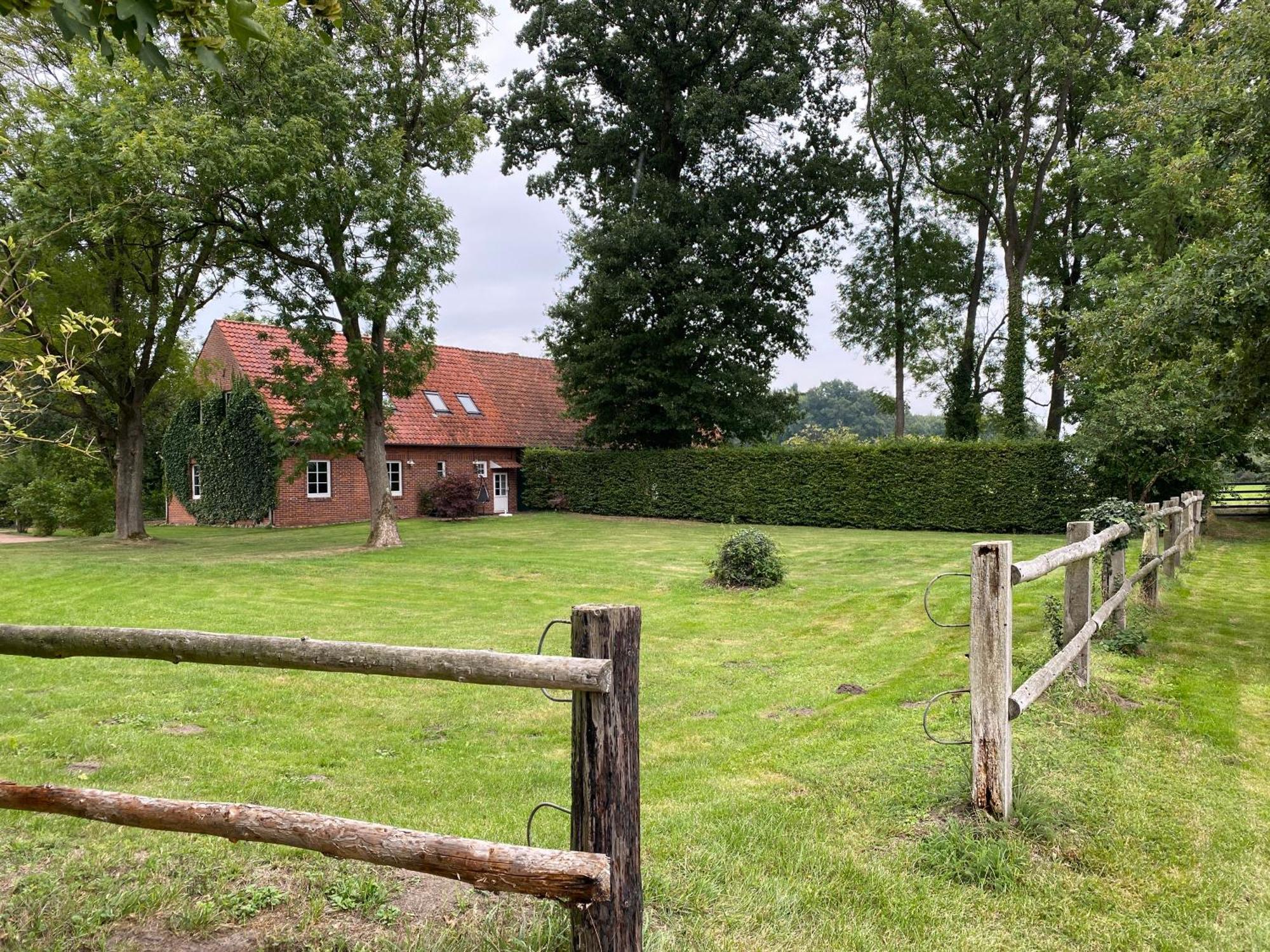 Ferienhaeuser Weitblick Gilten Buitenkant foto
